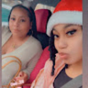 Meet your Posher, Keshia